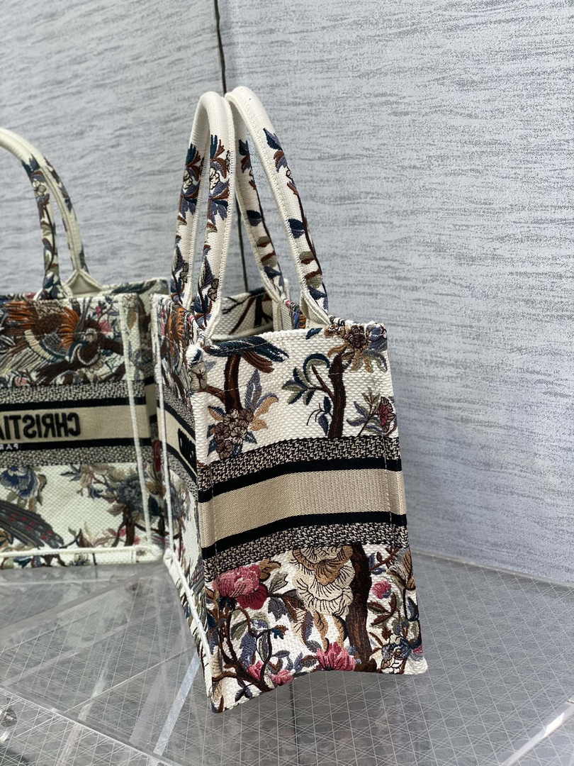 Dior Small Book Tote M1265 Toile de Jouy Embroidery M3565
