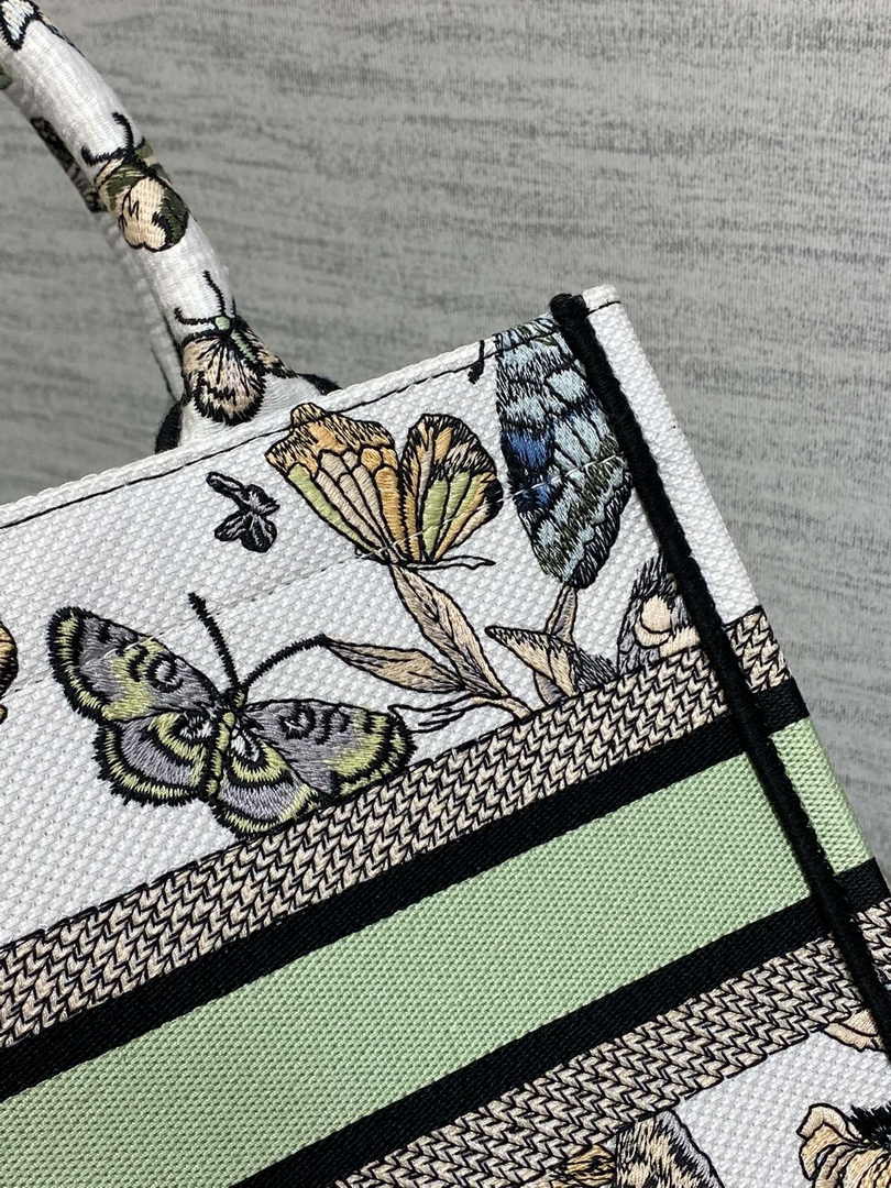 Dior Small Book Tote M1265 Toile de Jouy Embroidery M3558