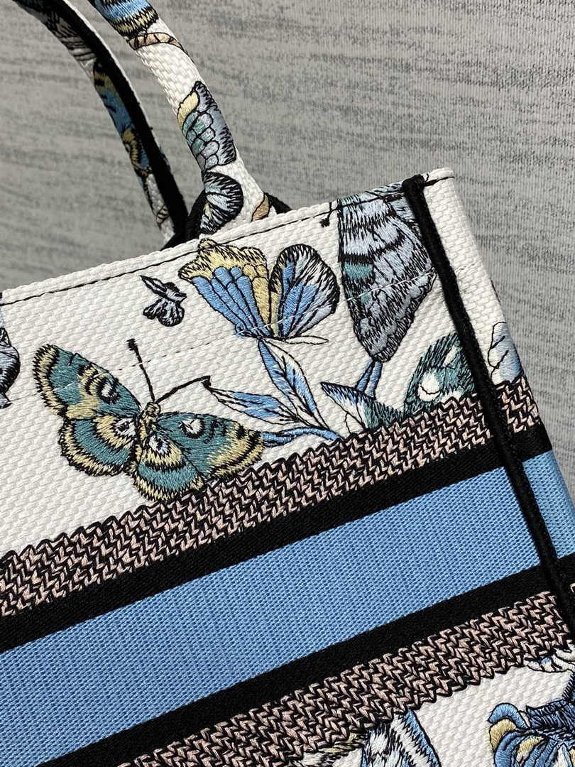Dior Small Book Tote M1265 Toile de Jouy Embroidery M3555
