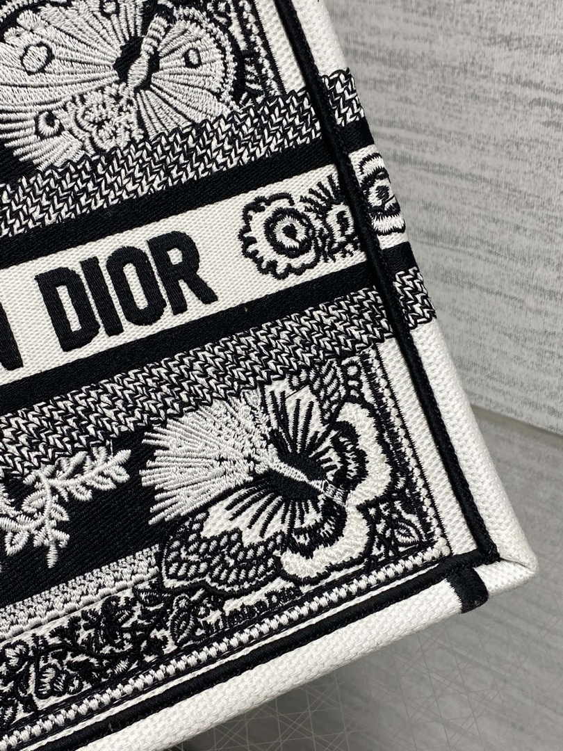 Dior Small Book Tote M1265 Toile de Jouy Embroidery M3546