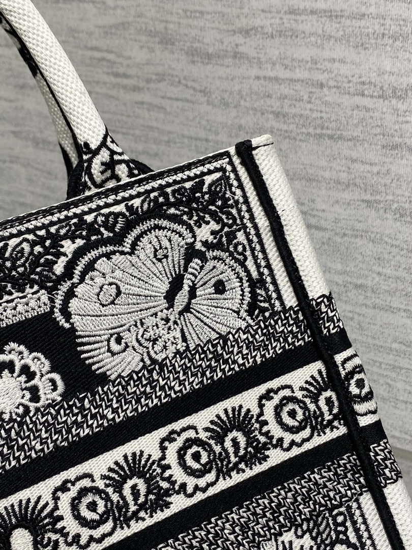 Dior Small Book Tote M1265 Toile de Jouy Embroidery M3546