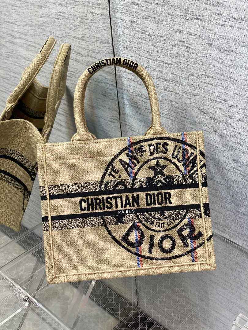 Dior M1265 Small Book Tote Beige jute fabric with Union motif