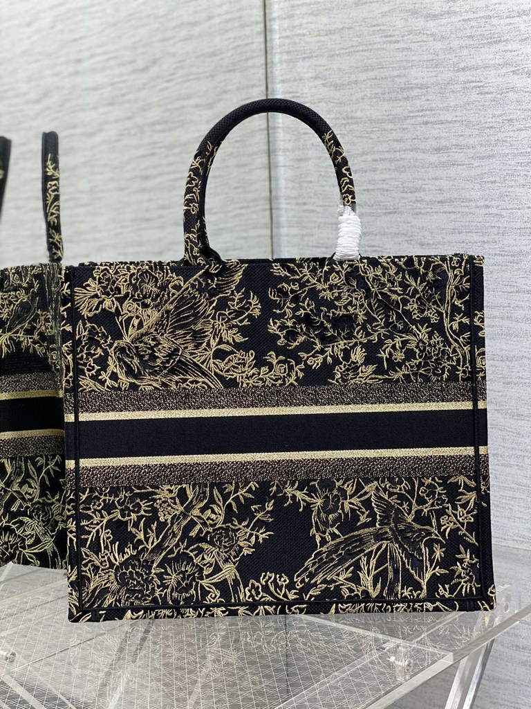 Dior M1286 Large Book Tote Bag Black Gold Multicolor Jardin d'Hiver