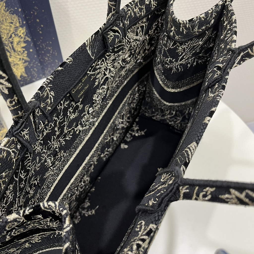 Dior M1286 Large Book Tote Bag Black Multicolor Jardin d'Hiver Embroidery