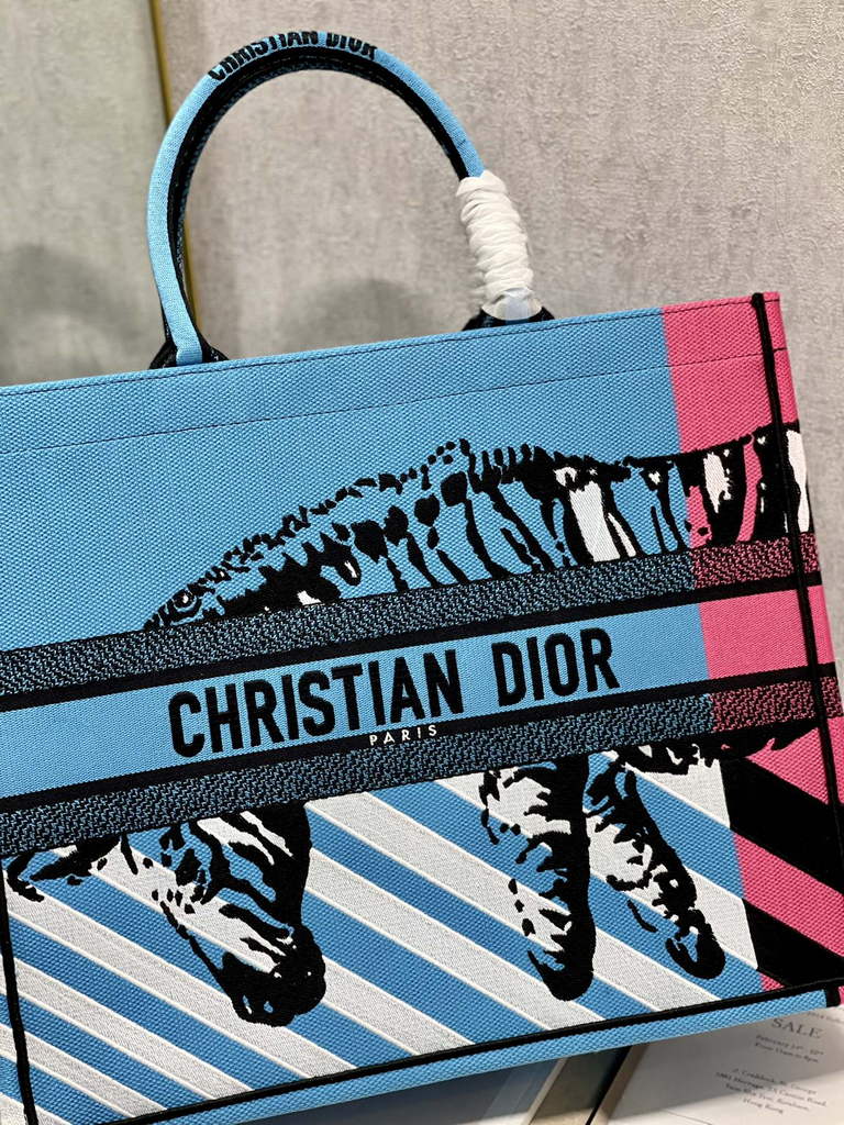 Dior M1286 Large Book Tote Bag Blue D-Jungle Pop Embroidery