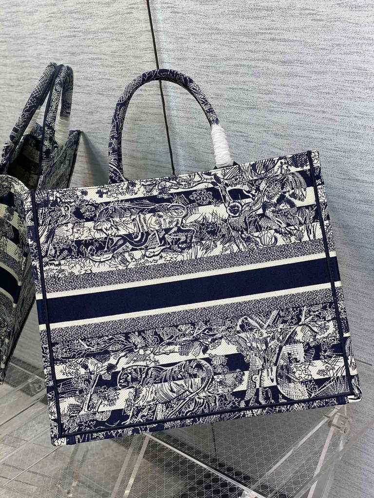 Dior M1286 Large Book Tote Bag Blue Toile de Jouy Reverse Embroidery