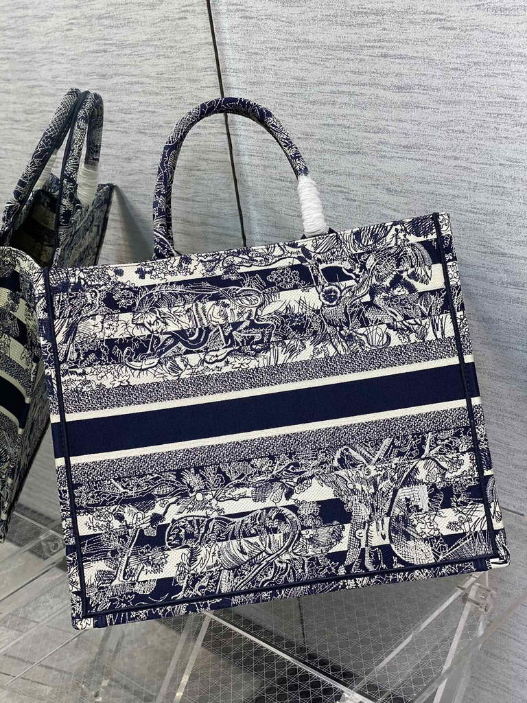 Dior M1286 Large Book Tote Bag Blue Toile de Jouy Reverse Embroidery - Default Title - View 4