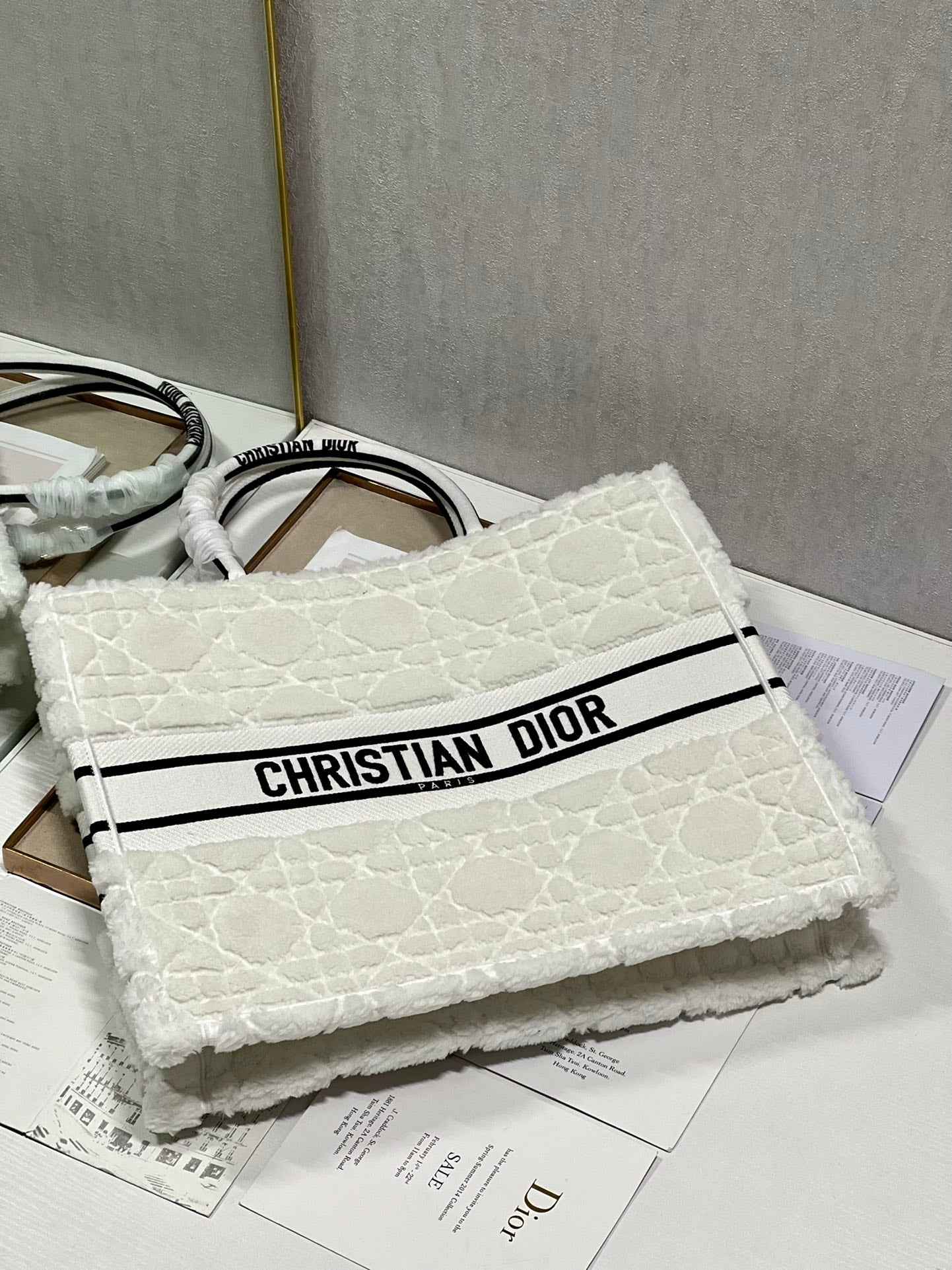 Dior M1286 Large Book Tote Bag White Cannage