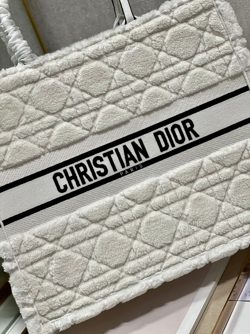 Dior M1286 Large Book Tote Bag White Cannage