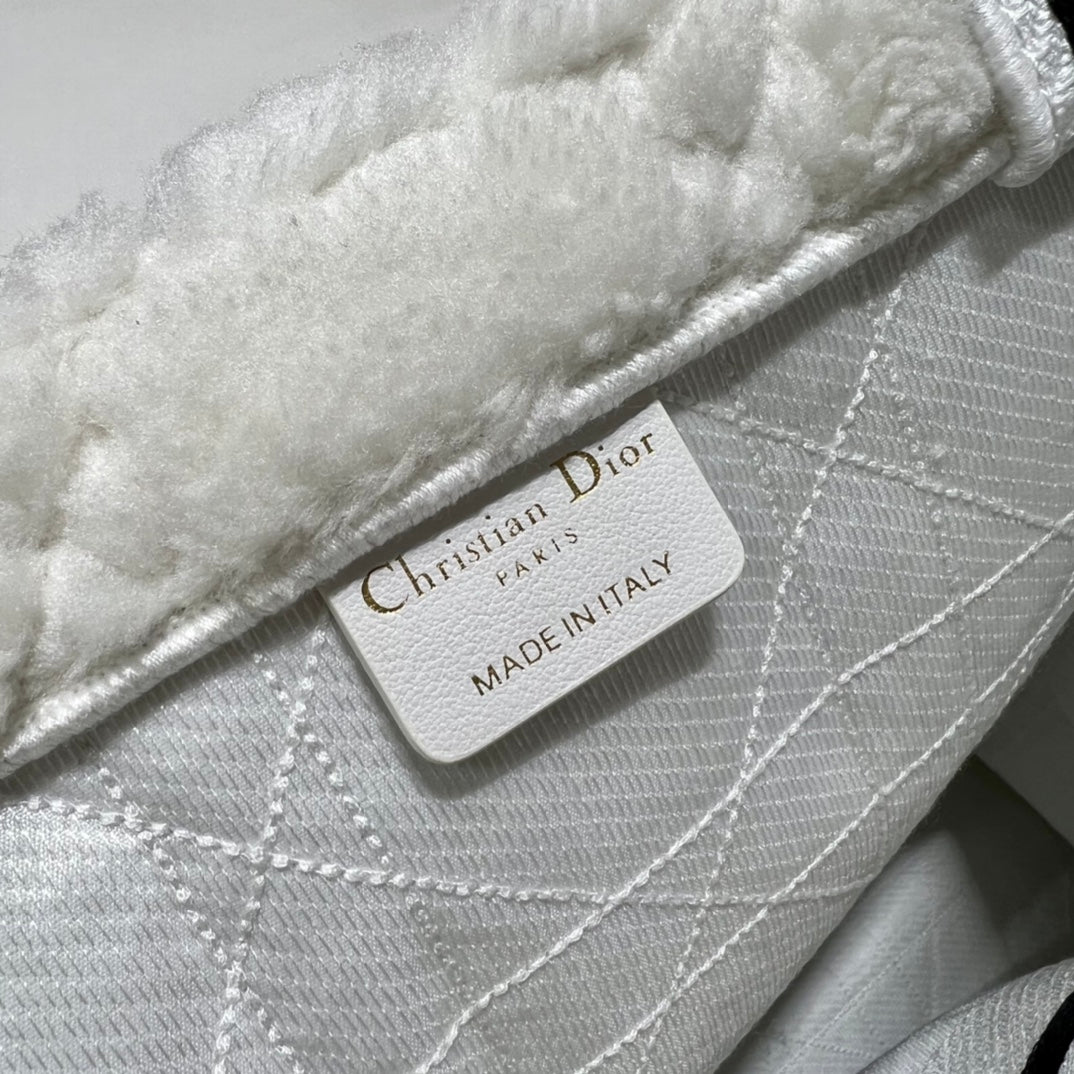 Dior M1286 Large Book Tote Bag White Cannage