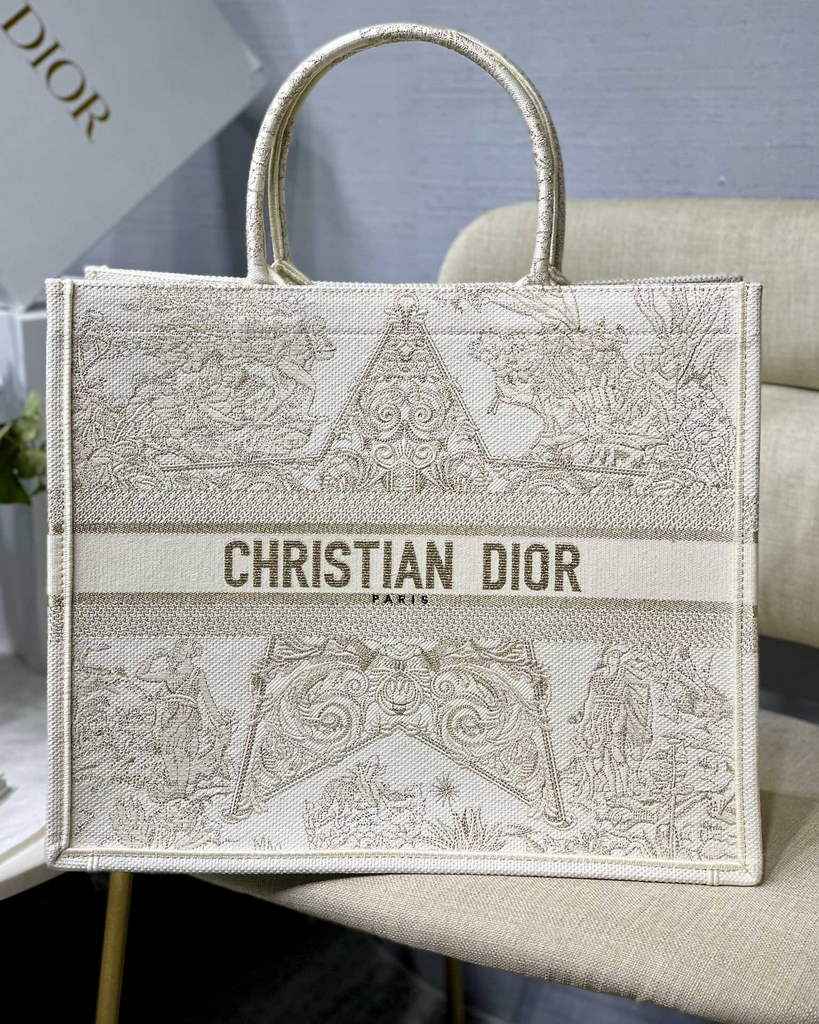 Dior M1286 Large Book Tote Bag Gold Around the World Embroidery