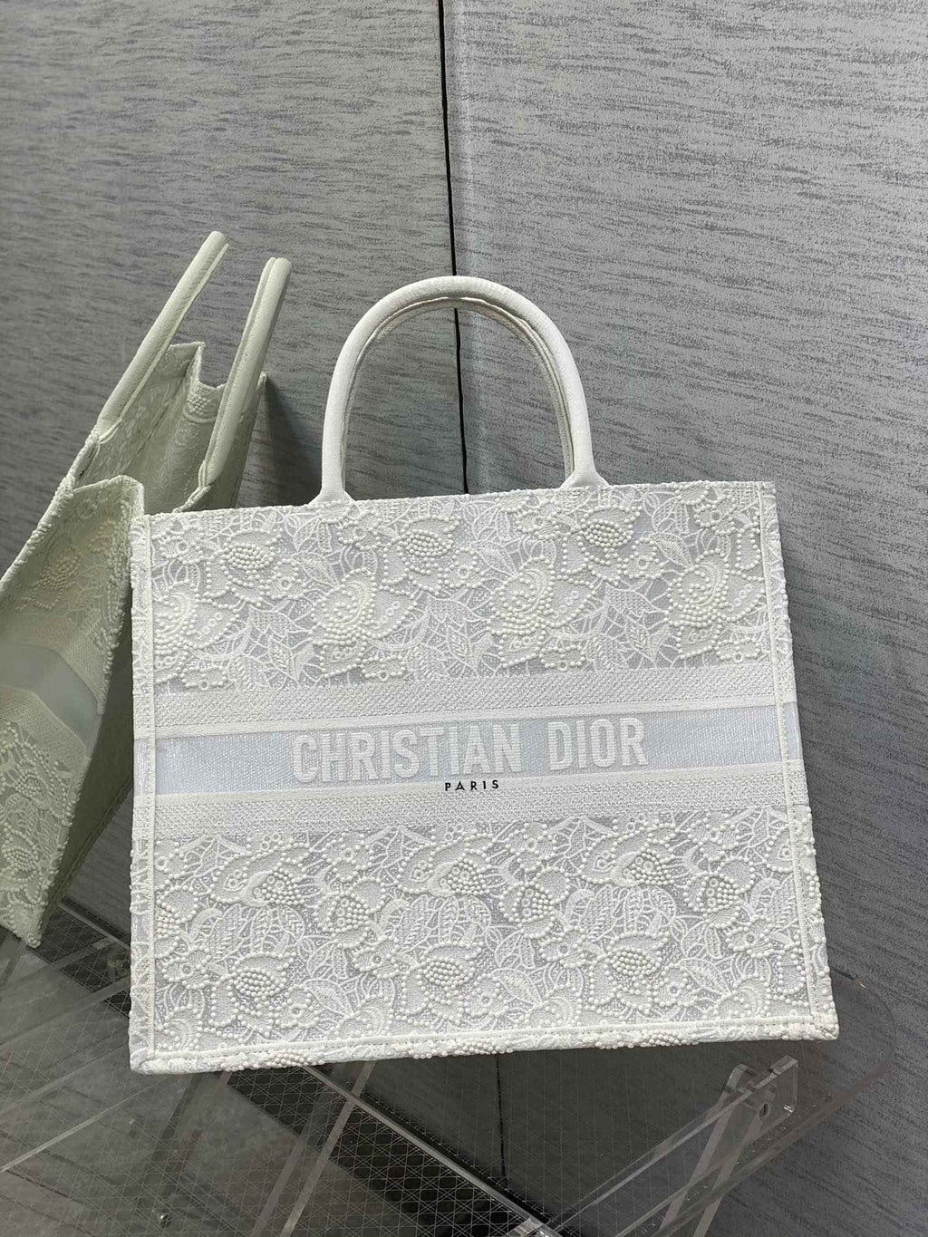 Dior M1286 Large Book Tote Bag White Lace Embroidery
