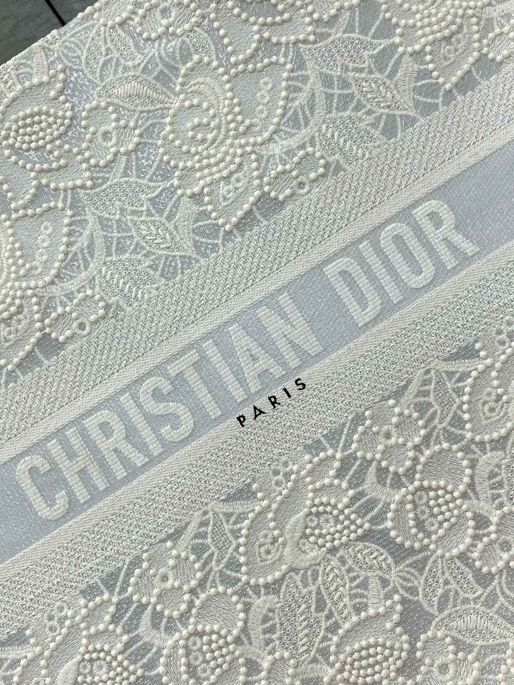 Dior M1286 Large Book Tote Bag White Lace Embroidery