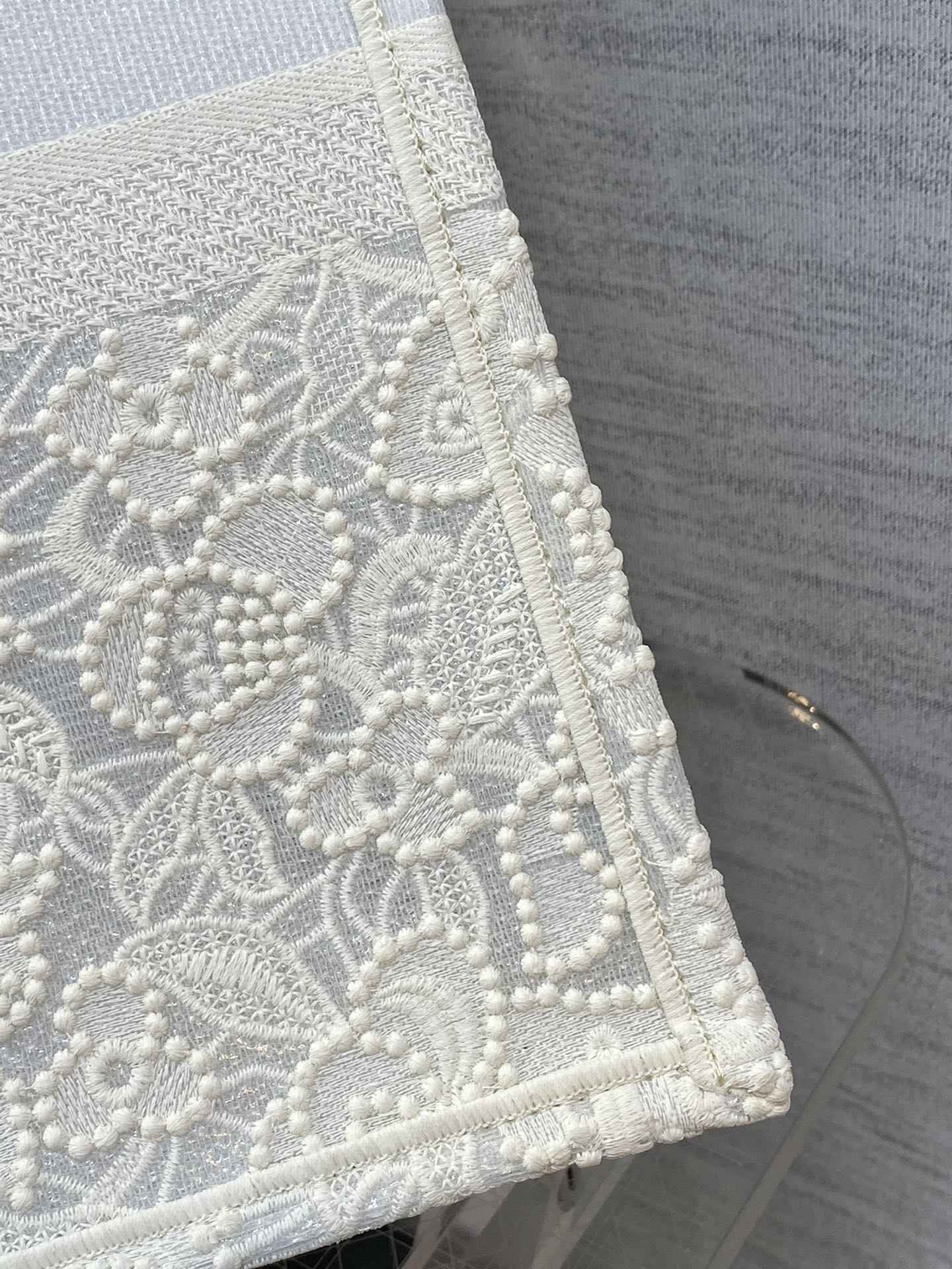 Dior M1286 Large Book Tote Bag White Lace Embroidery
