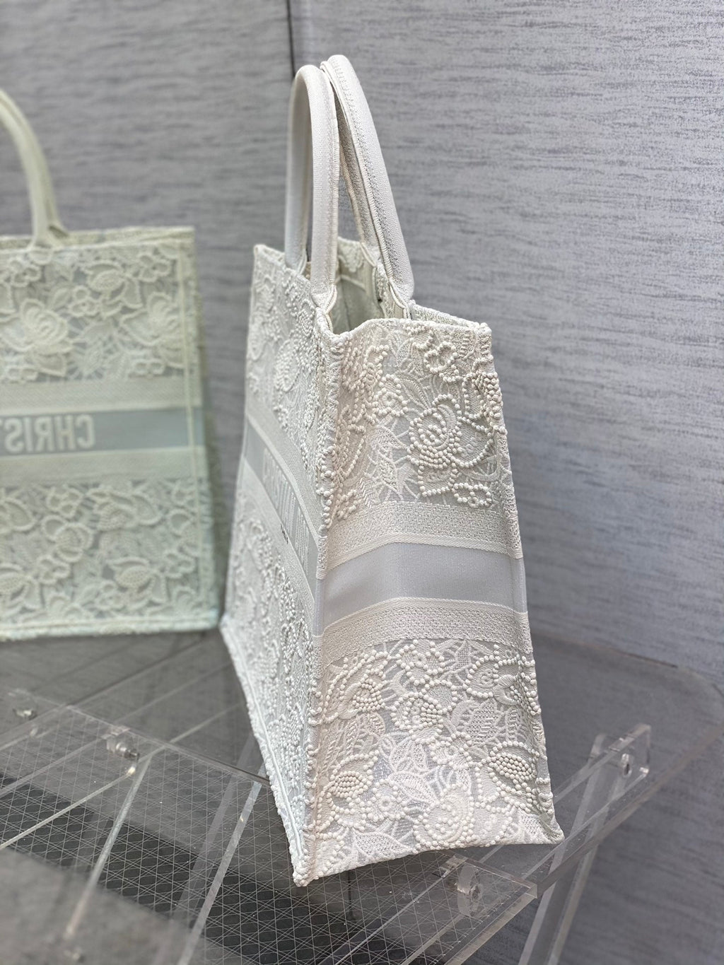 Dior M1286 Large Book Tote Bag White Lace Embroidery