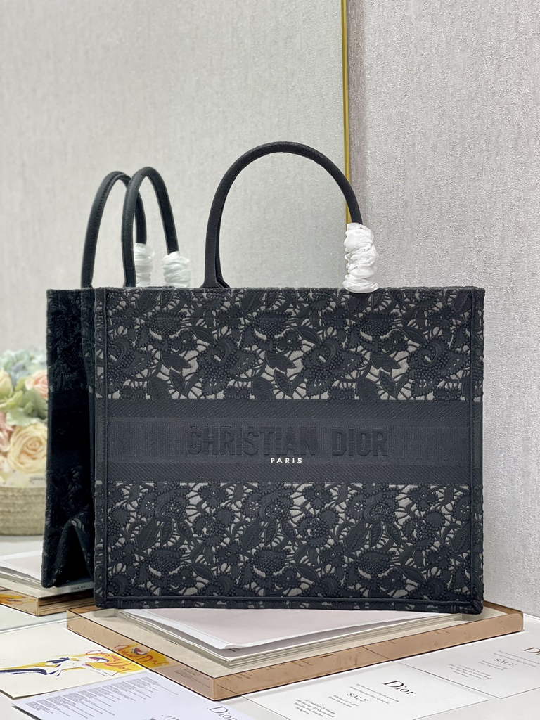 Dior M1286 Large Book Tote Bag Black Lace Embroidery - Default Title - View 2