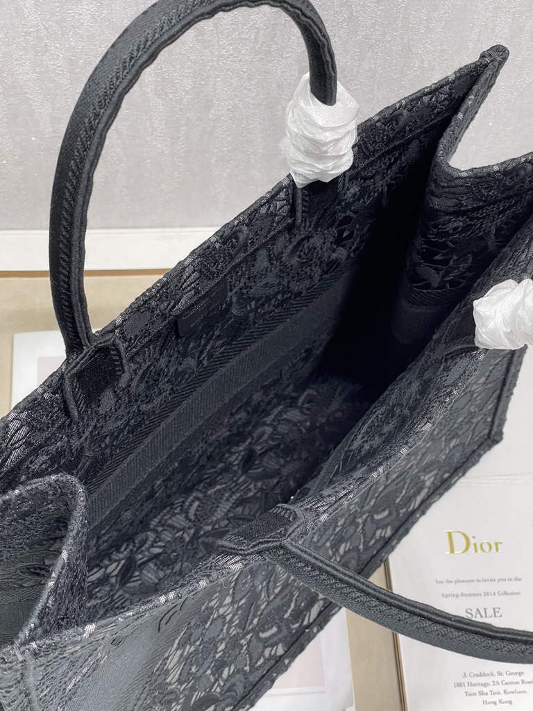 Dior M1286 Large Book Tote Bag Black Lace Embroidery