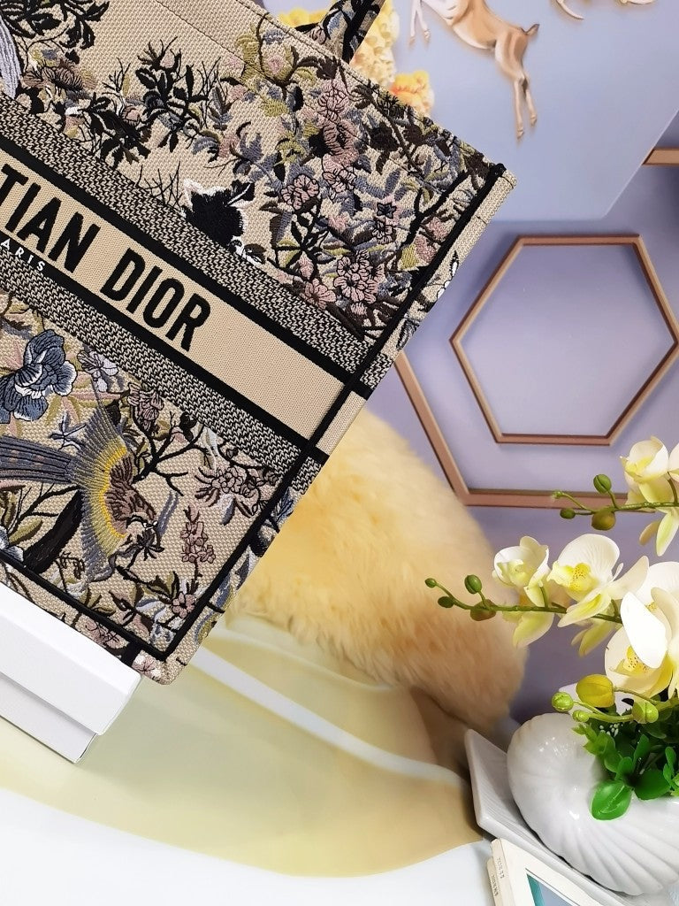 Dior M1286 Large Book Tote Bag Beige Multicolor Jardin d'Hiver Embroidery