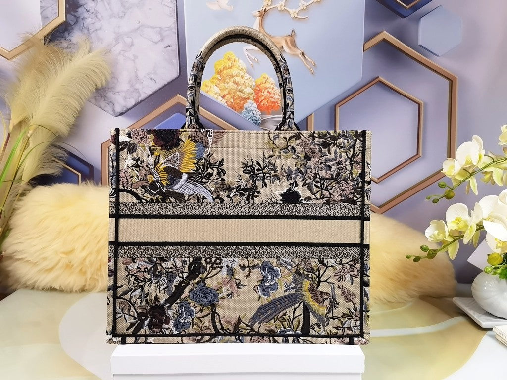 Dior M1286 Large Book Tote Bag Beige Multicolor Jardin d'Hiver Embroidery