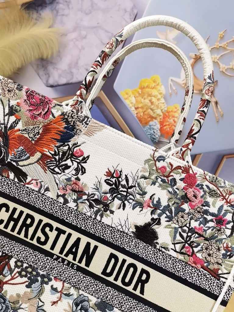 Dior M1286 Large Book Tote Bag White Multicolor Jardin d'Hiver Embroidery