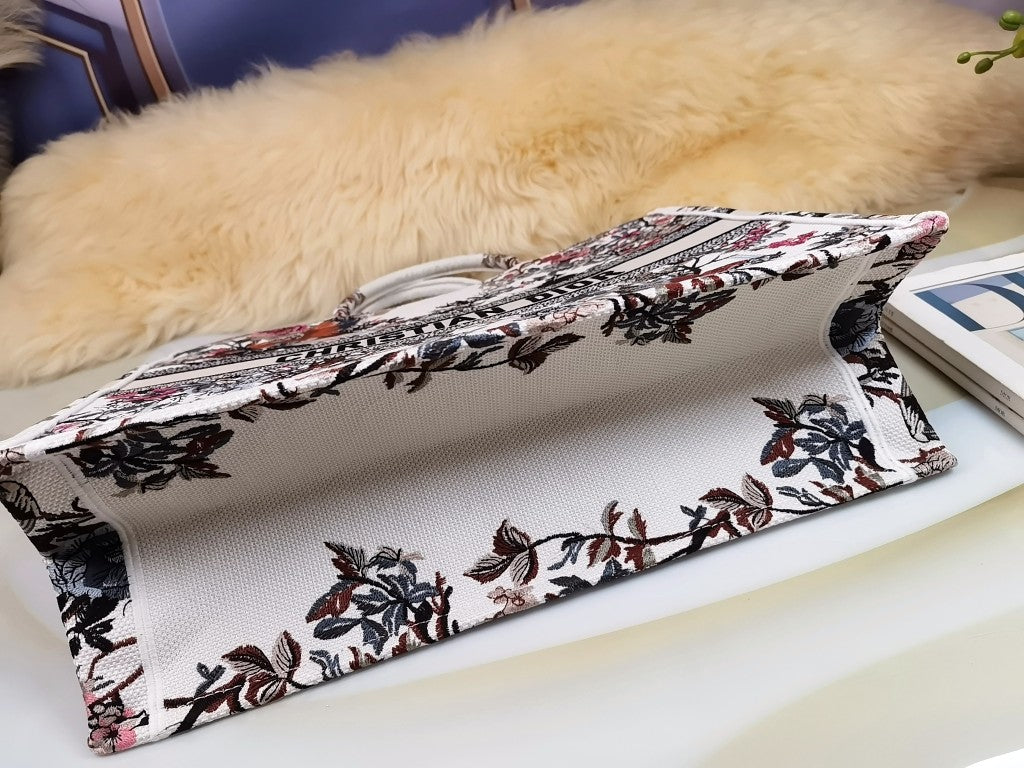 Dior M1286 Large Book Tote Bag White Multicolor Jardin d'Hiver Embroidery