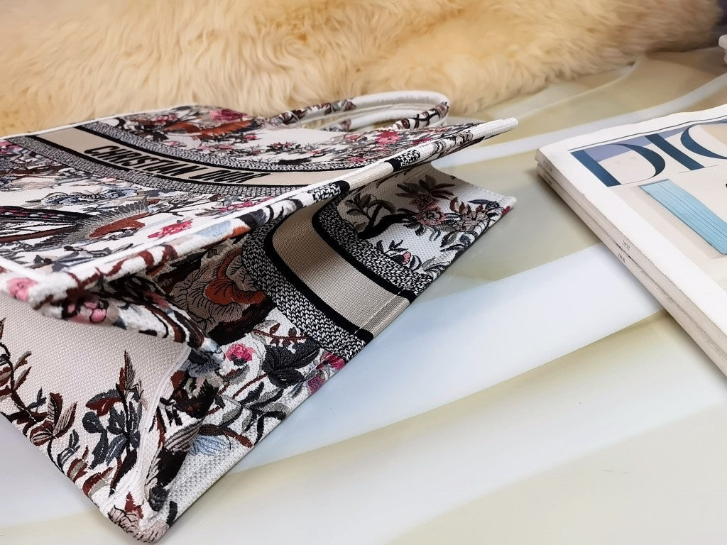Dior M1286 Large Book Tote Bag White Multicolor Jardin d'Hiver Embroidery