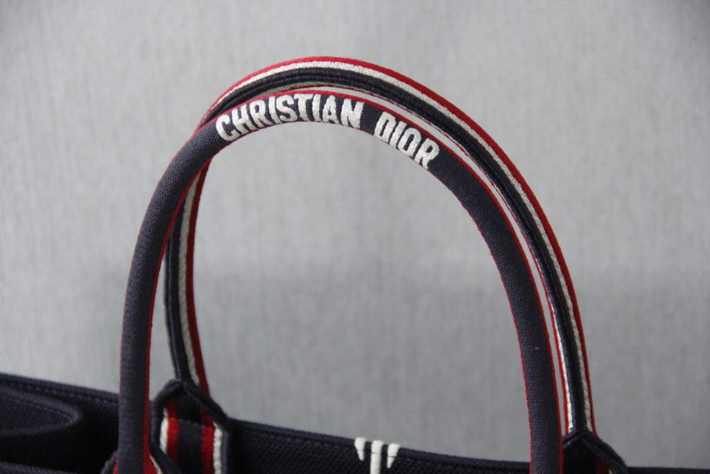 Dior M1286 Large Book Tote Bag Black Pentagram Multicolor Embroidery