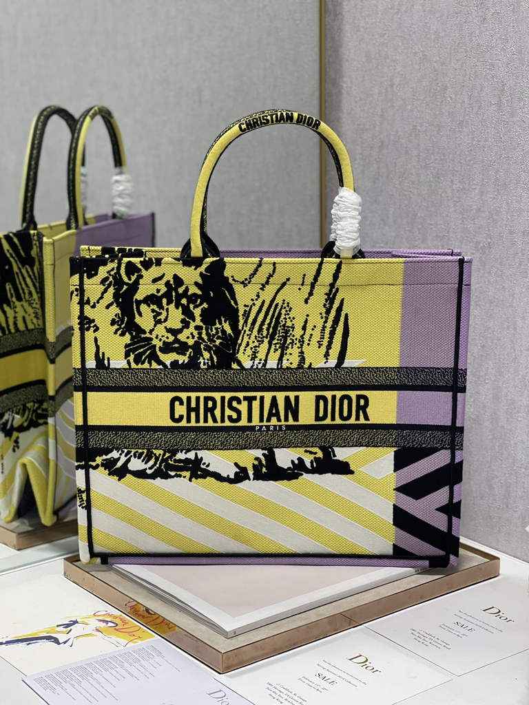 Dior M1286 Large Book Tote Bag Yellow D-Jungle Pop Embroidery