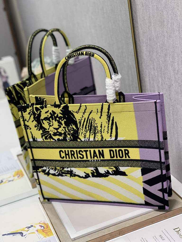 Dior M1286 Large Book Tote Bag Yellow D-Jungle Pop Embroidery