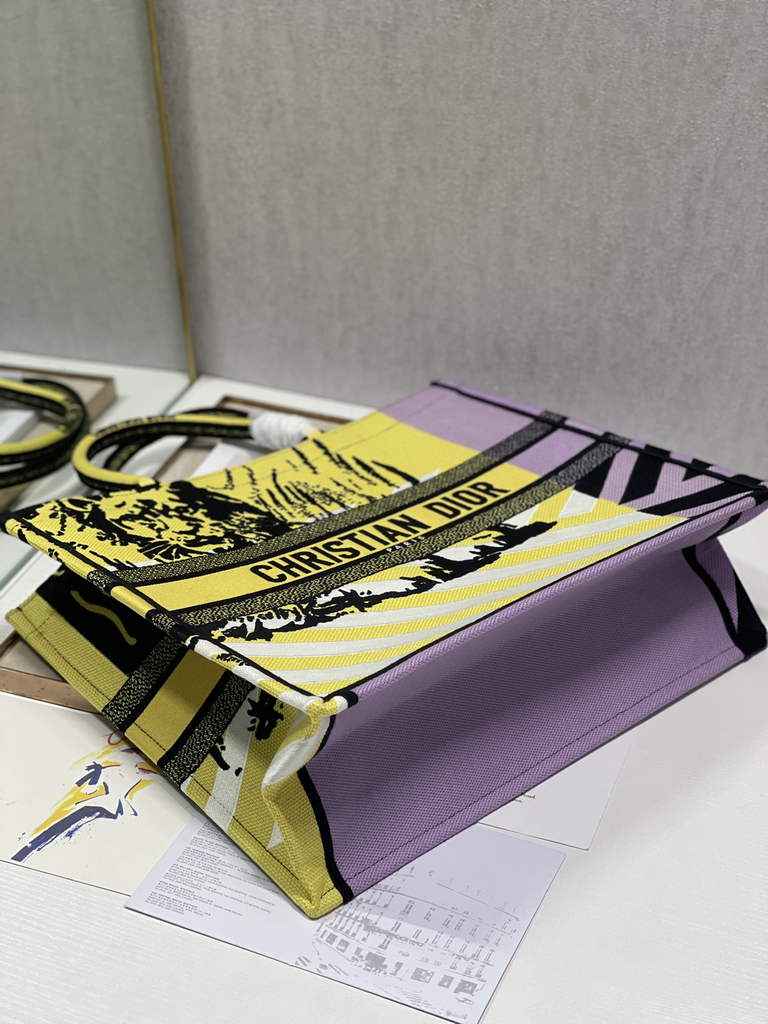 Dior M1286 Large Book Tote Bag Yellow D-Jungle Pop Embroidery
