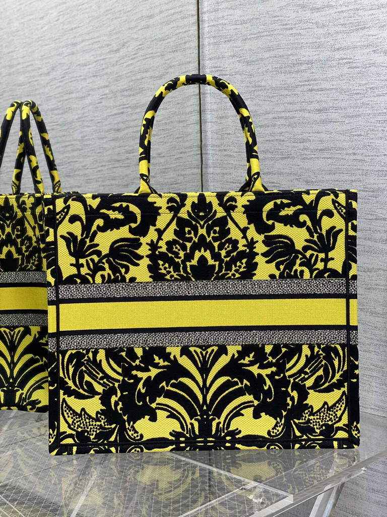 Dior M1286 Large Book Tote Bag Yellow flower Multicolor Embroidery