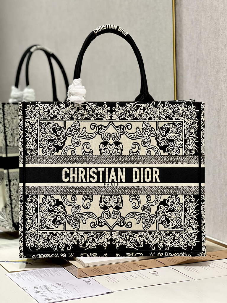 Dior M1286 Large Book Tote Black and Beige Bandana Embroidery
