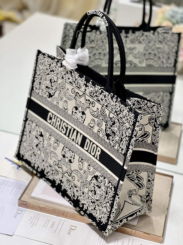 Dior M1286 Large Book Tote Black and Beige Bandana Embroidery