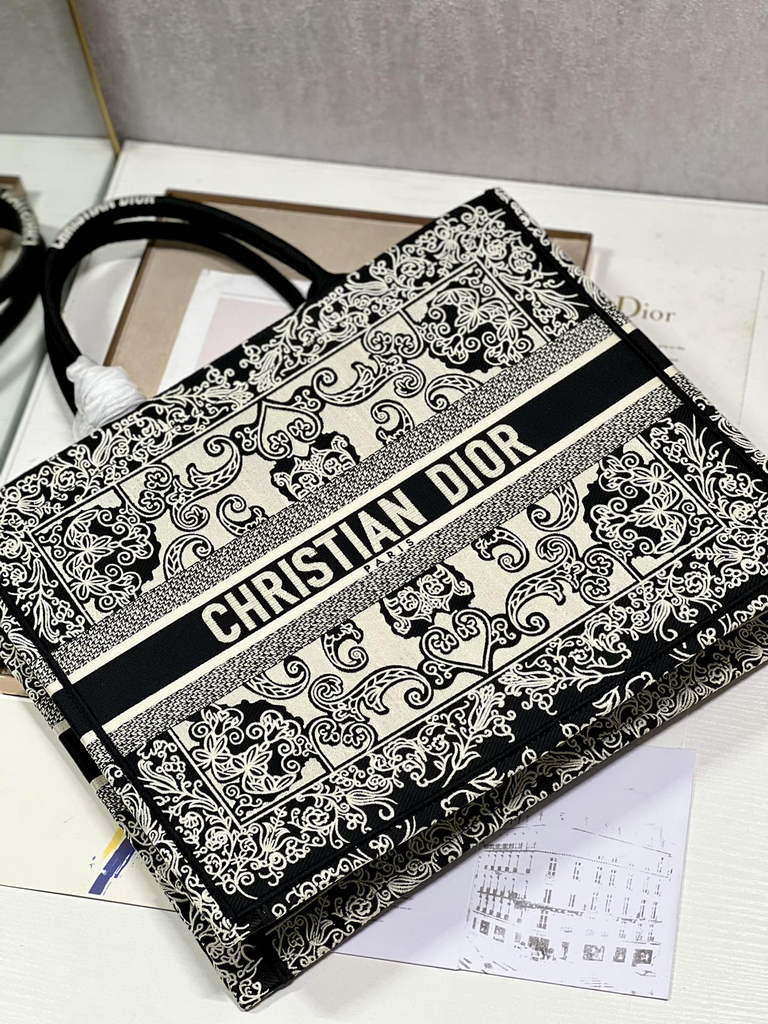 Dior M1286 Large Book Tote Black and Beige Bandana Embroidery