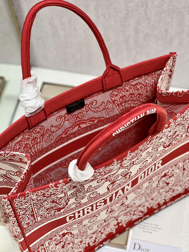 Dior M1286 Large Book Tote White and Red Bandana Embroidery