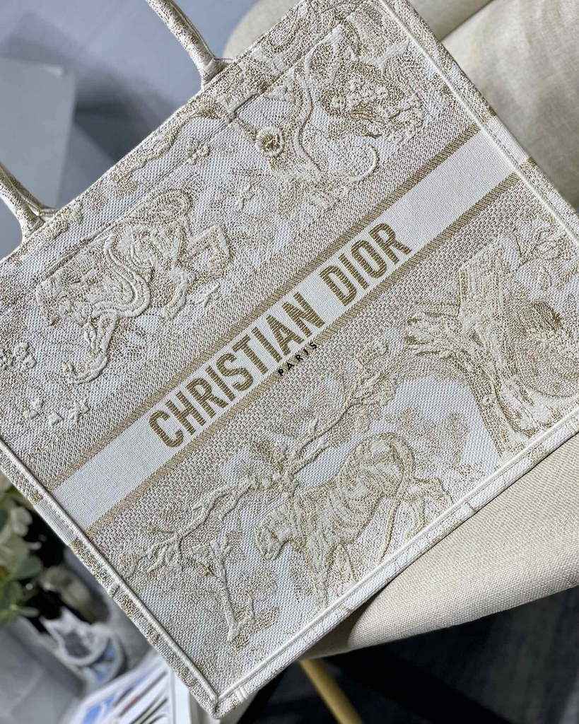 Dior M1286 Large Book Tote Beige Gold Toile de Jouy Embroidery