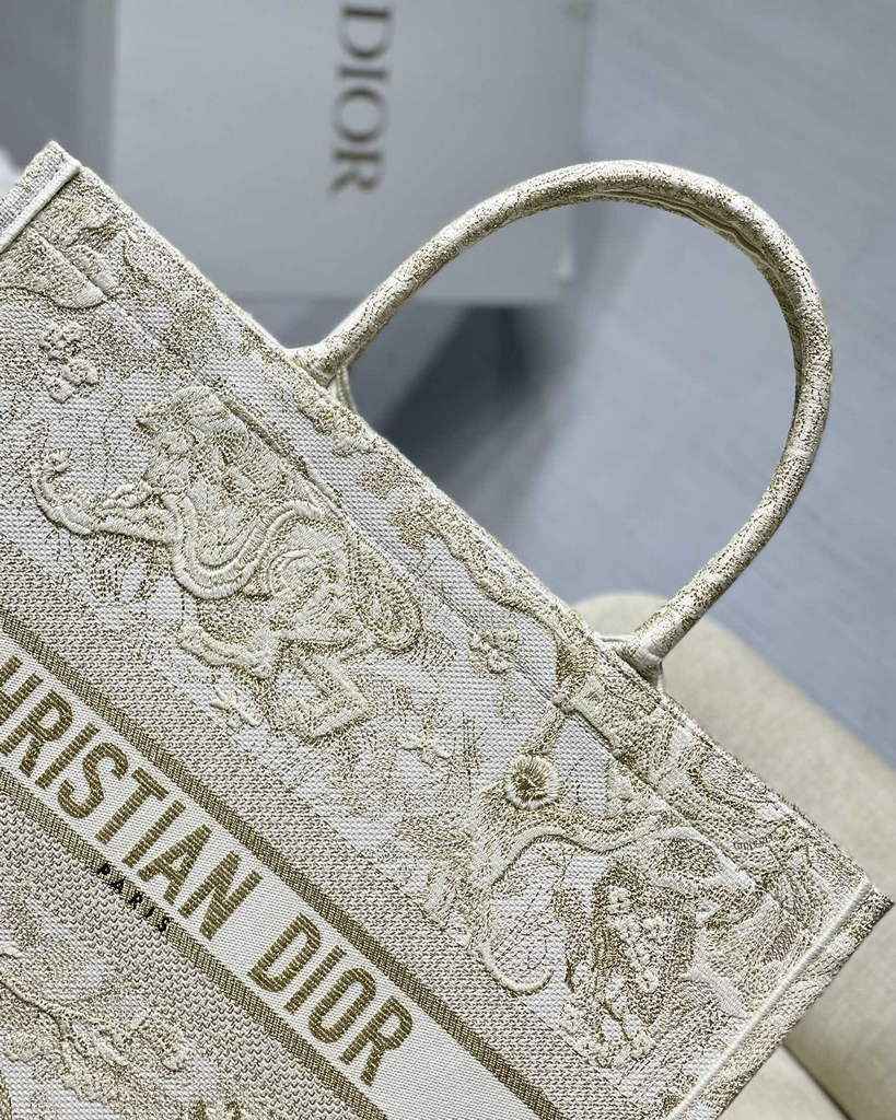 Dior M1286 Large Book Tote Beige Gold Toile de Jouy Embroidery