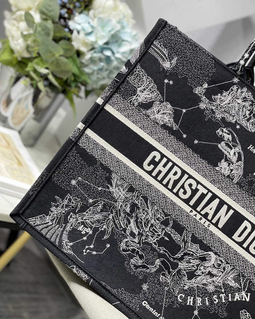 Dior M1286 Large Book Tote Black Latte Toile de Jouy Zodiac Embroidery