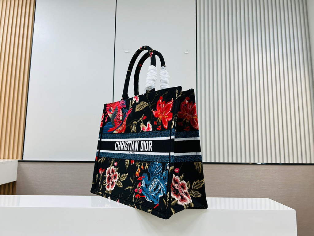 Dior M1286 Large Book Tote Black Multicolor Birds Embroidery