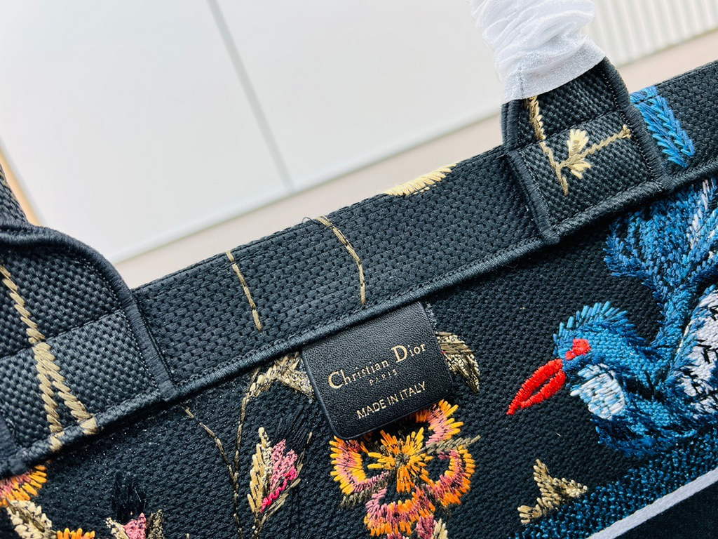 Dior M1286 Large Book Tote Black Multicolor Birds Embroidery