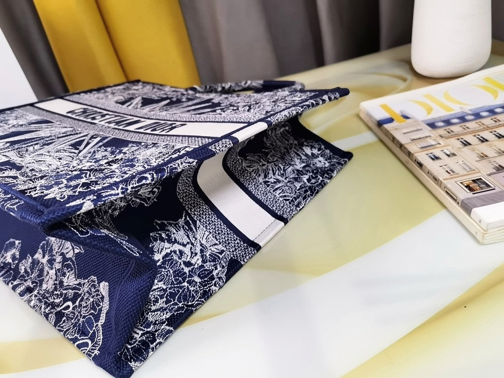 Dior M1286 Large Book Tote Blue Multicolor Rêve d'Infini Embroidery - Default Title - View 7