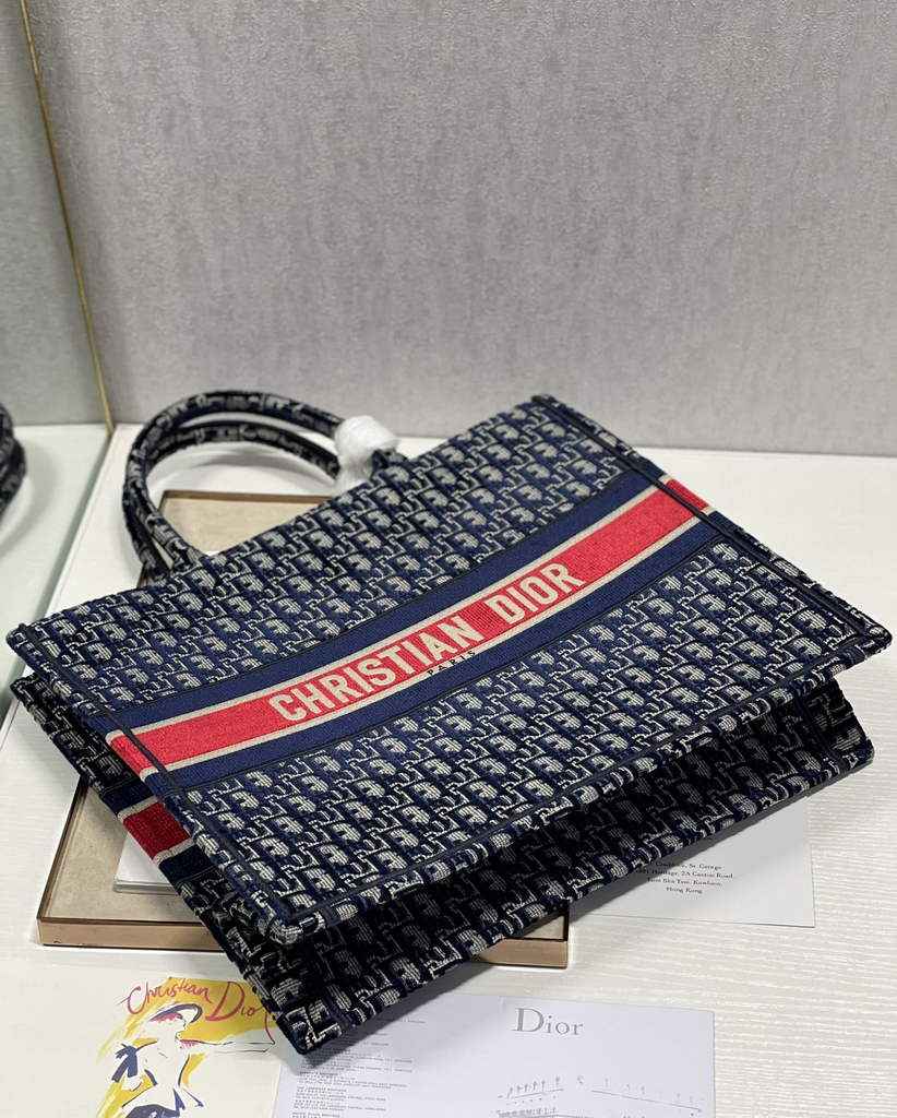 Dior M1286 Large Book Tote Blue Red velvet Oblique Embroidery