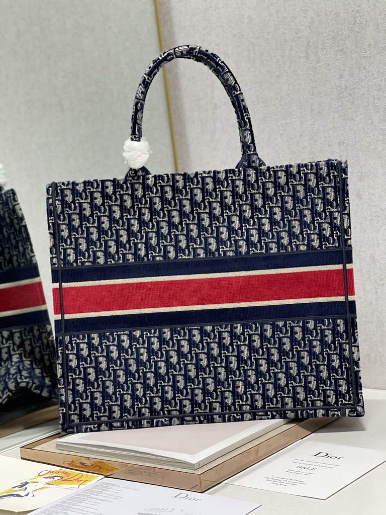 Dior M1286 Large Book Tote Blue Red velvet Oblique Embroidery