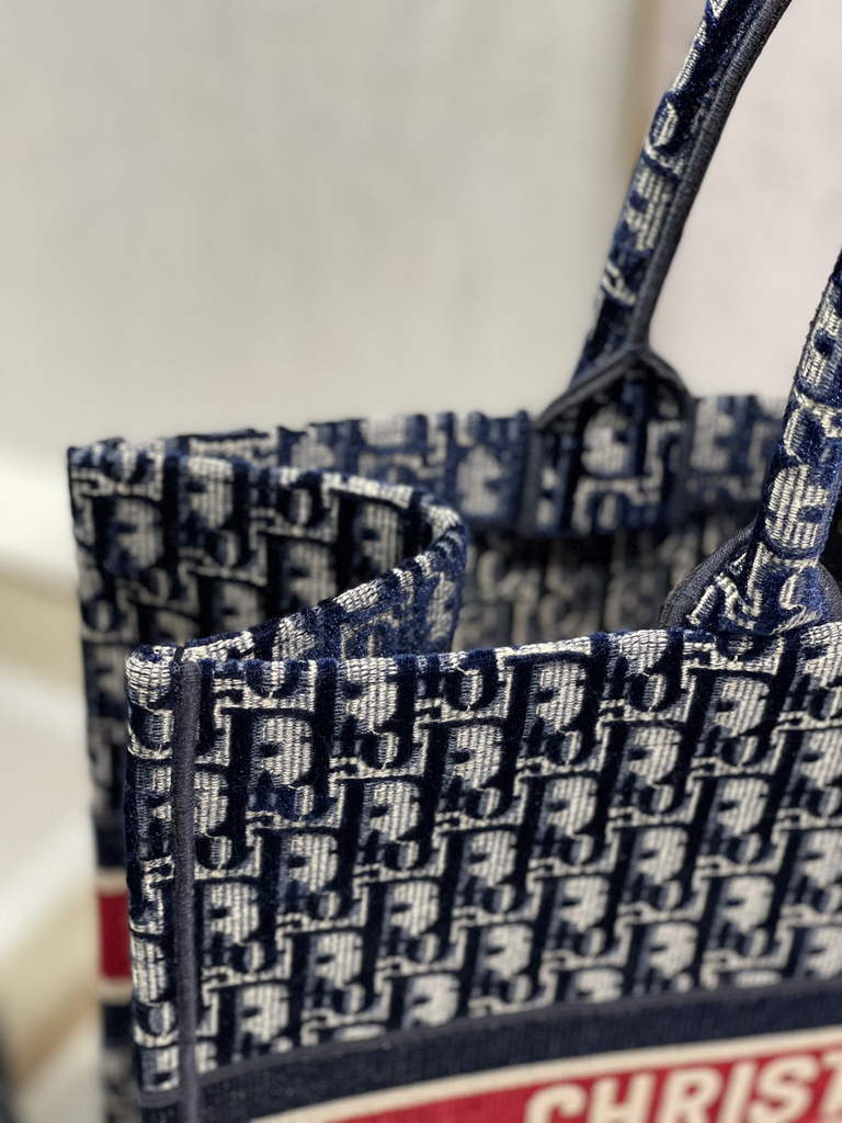 Dior M1286 Large Book Tote Blue Red velvet Oblique Embroidery