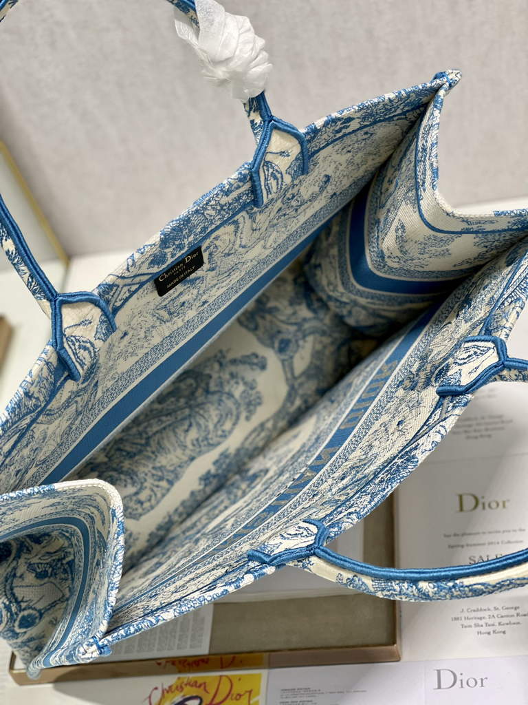 Dior M1286 Large Book Tote Blue Toile de Jouy Embroidery