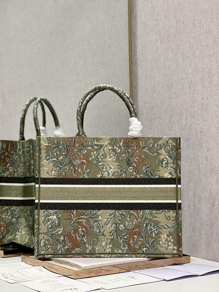 Dior M1286 Large Book Tote Green Multicolor Petites Fleurs Embroidery