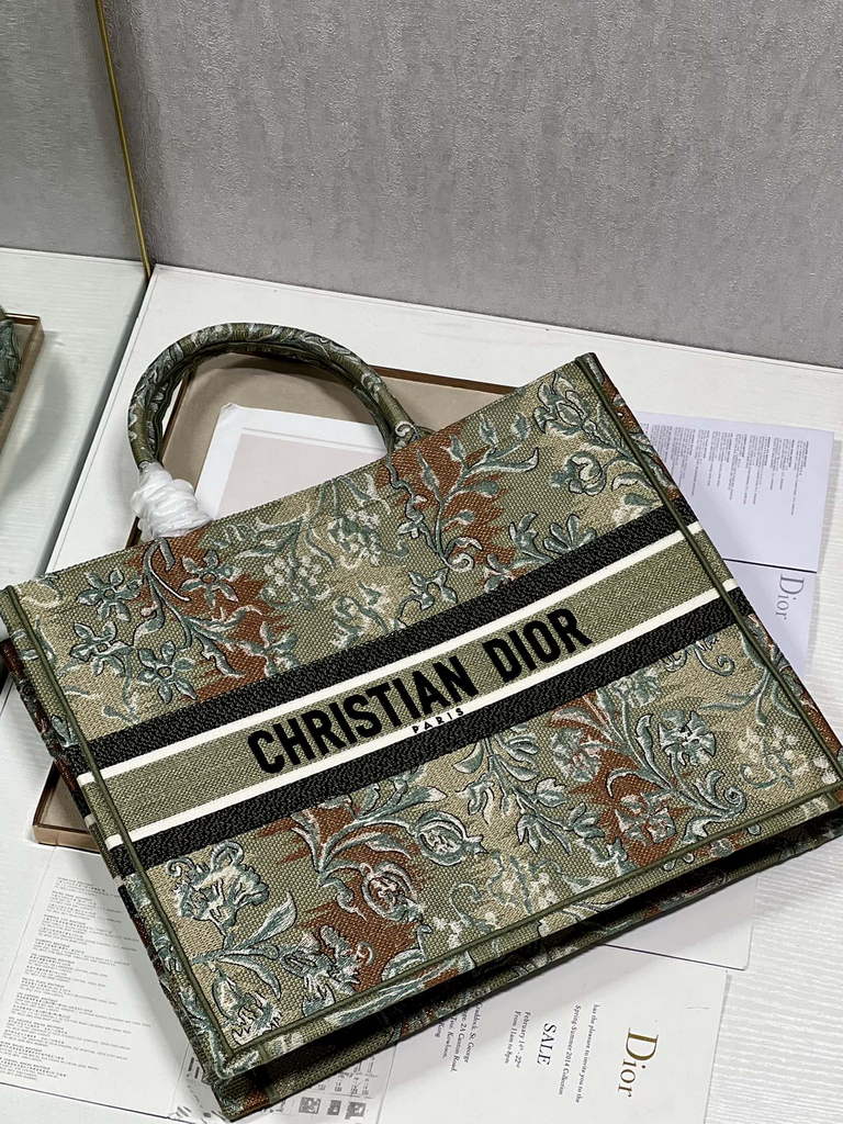 Dior M1286 Large Book Tote Green Multicolor Petites Fleurs Embroidery