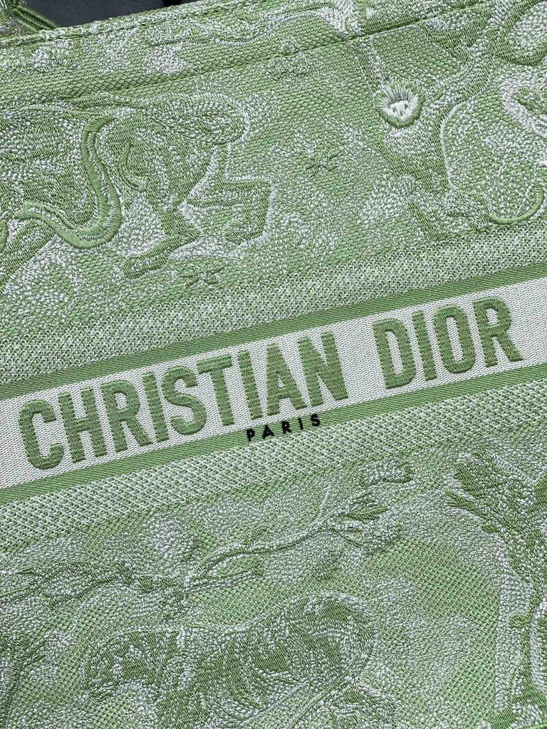 Dior M1286 Large Book Tote Green Toile de Jouy Embroidery