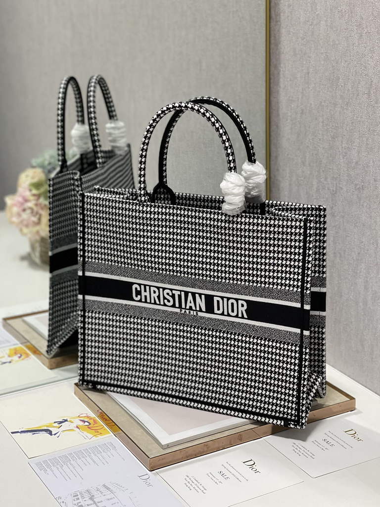 Dior M1286 Large Book Tote Macro Houndstooth Black Embroidery