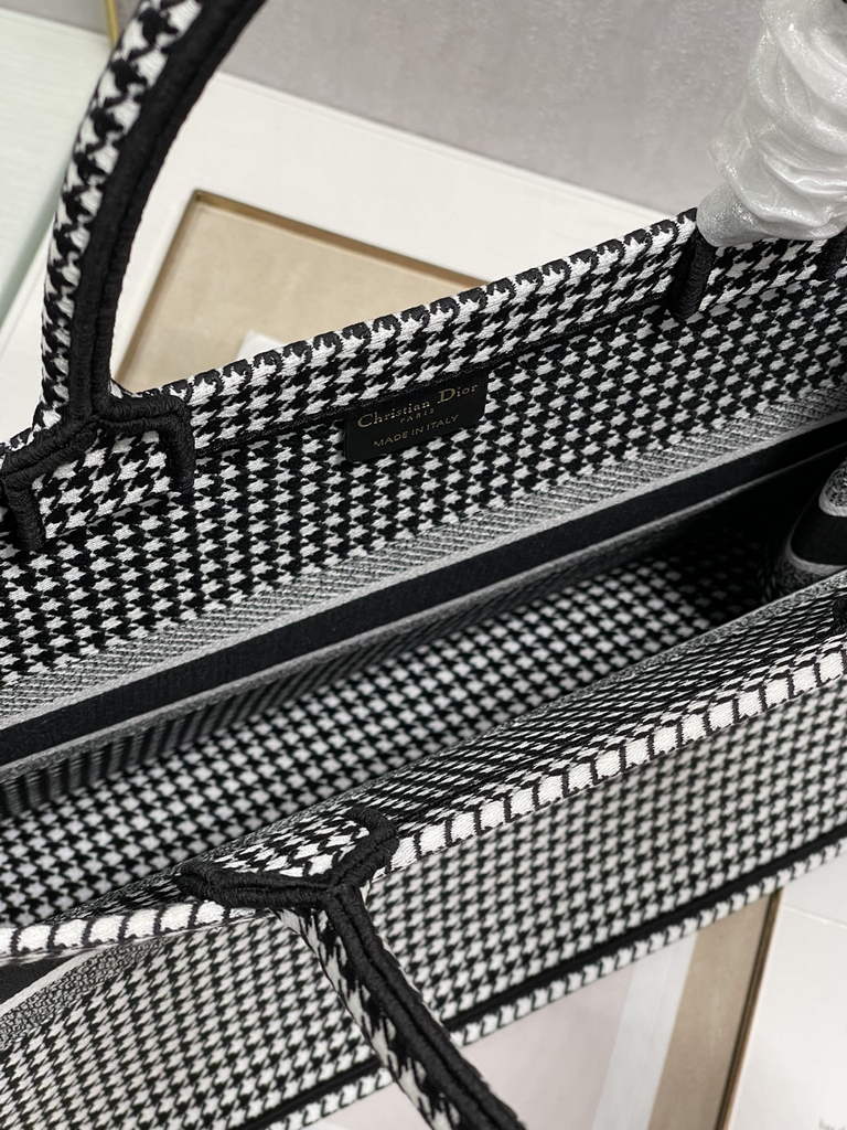 Dior M1286 Large Book Tote Macro Houndstooth Black Embroidery